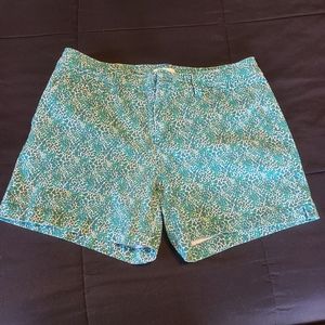 MARKET & SPRUCE Lorraine Short